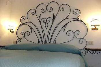 Resort Mimosa 3*